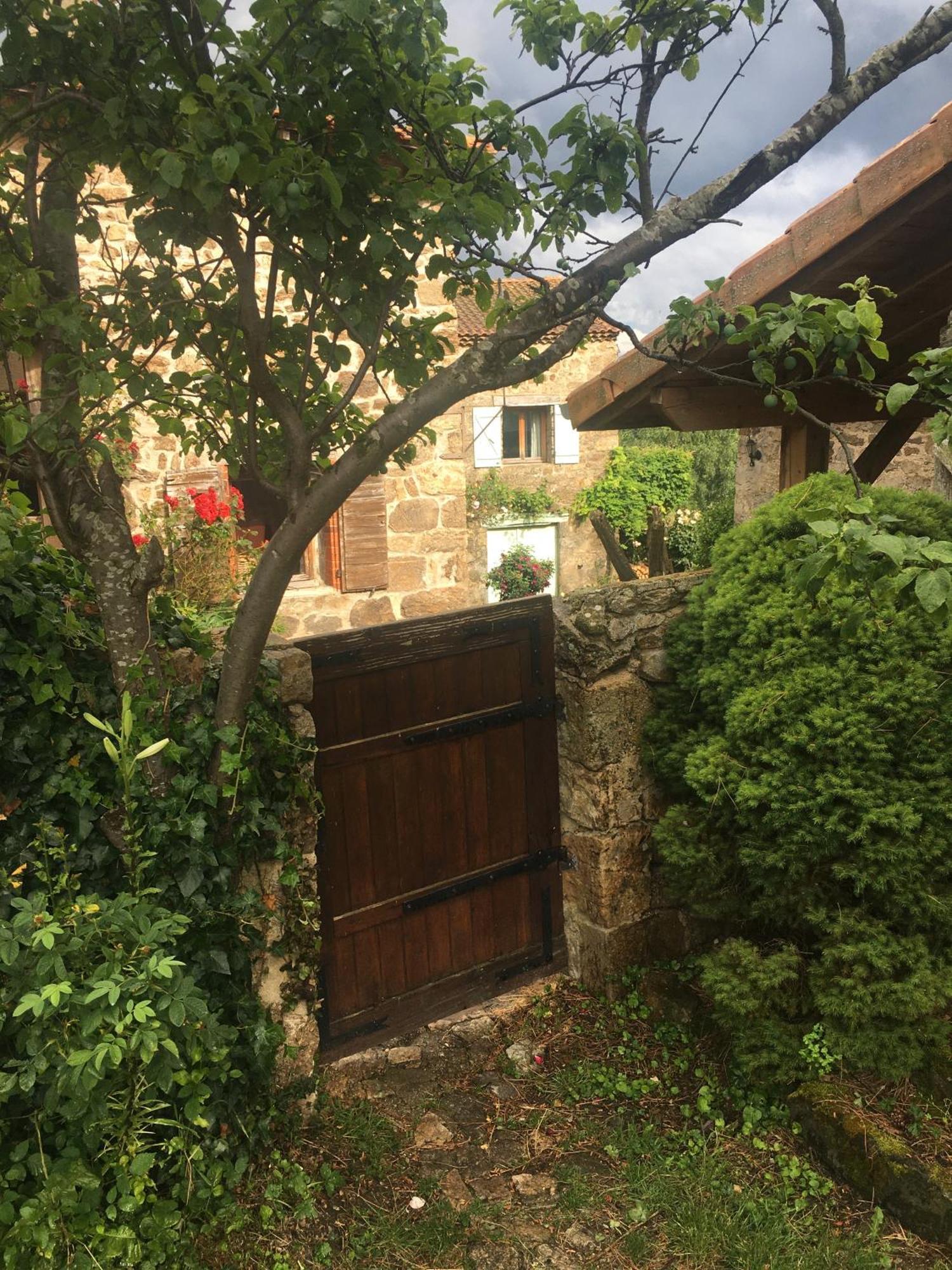 Gites De Gobertier Saint-Alban-d'Ay Exterior foto